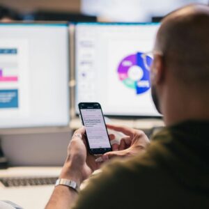 Mastering Business Communication